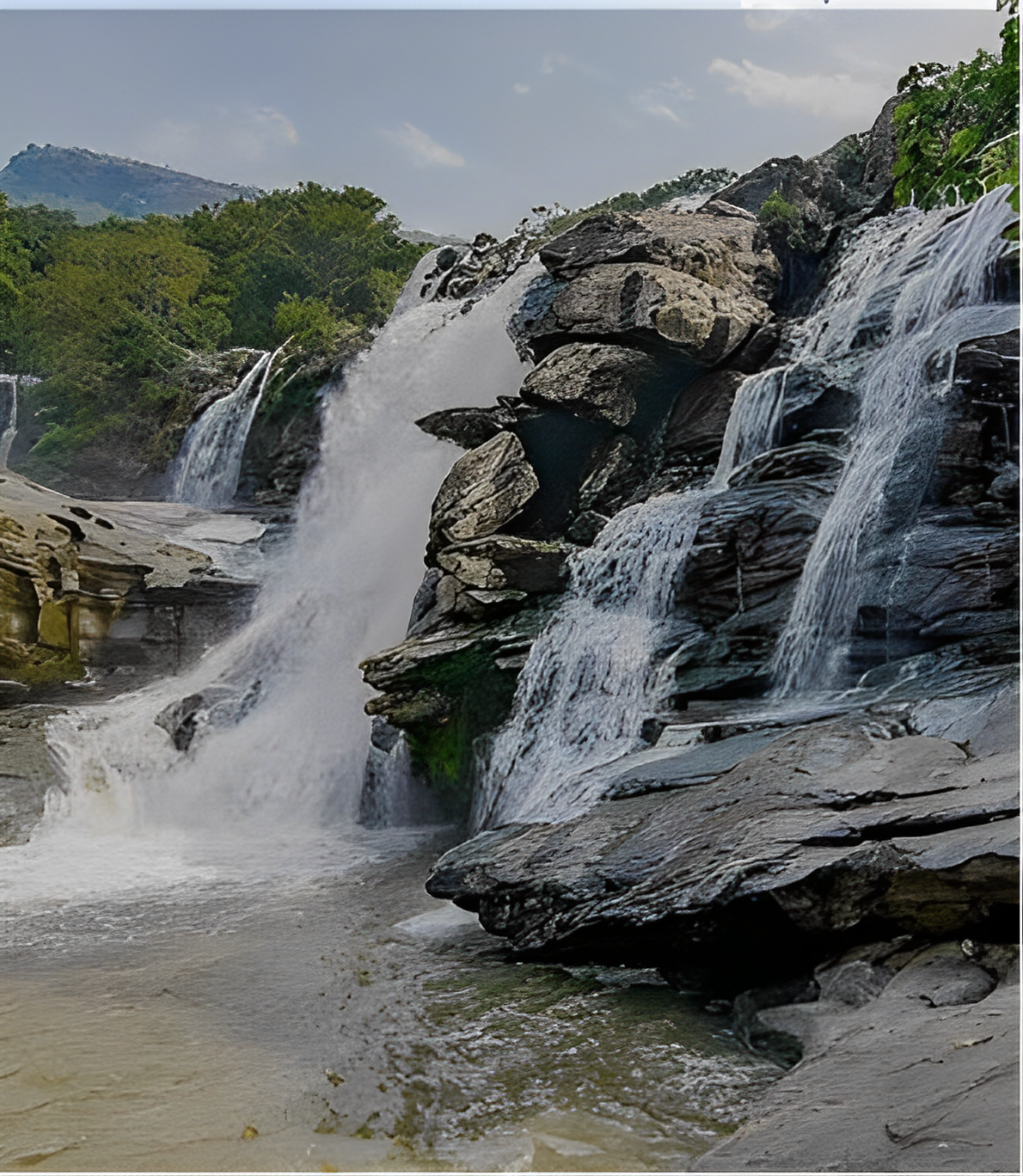 Nyayamakad Waterfalls